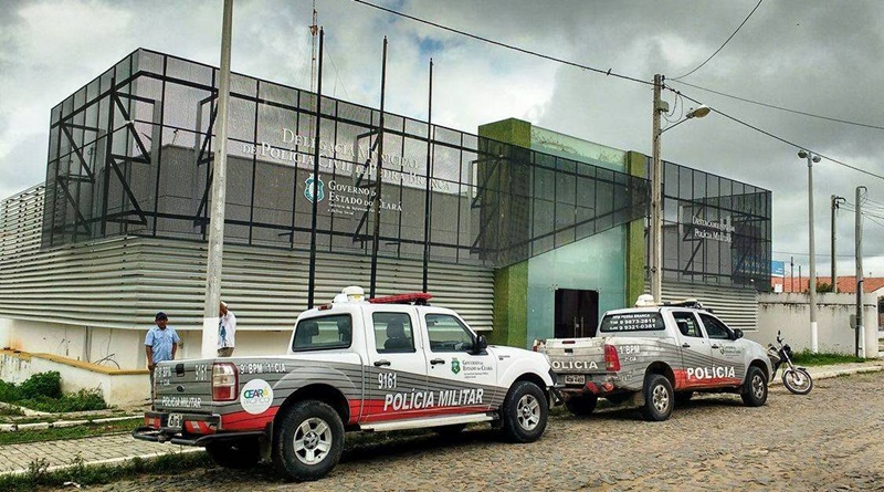 PEDRA BRANCA –  Homem é preso portando arma de fogo