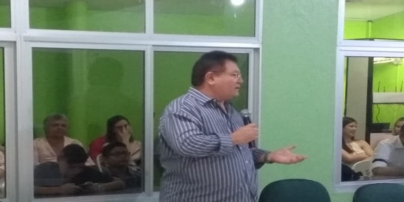 Ex-prefeito Fernando Assef participa da posse da nova Mesa Diretora da Câmara Municipal