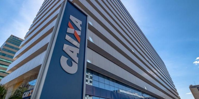 Caixa Econômica Federal abre processo seletivo para estágio remunerado