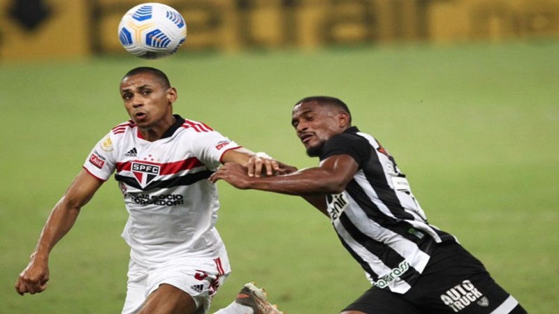 No Castelão, Ceará empata em 1 a 1 com São Paulo pelo Brasileirão