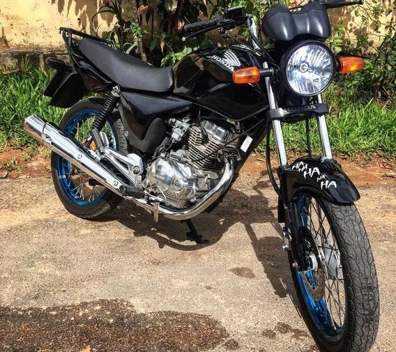 Mais uma moto tomada de assalto em Boa Viagem