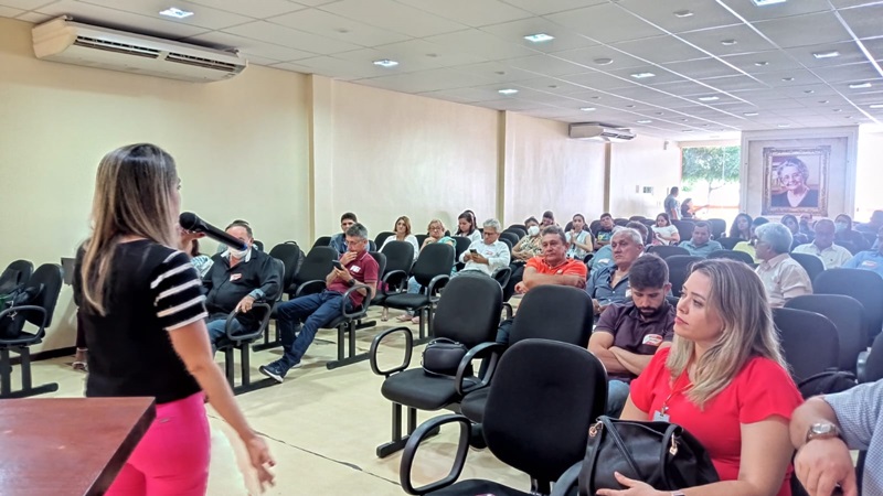 Municipio participa de evento relacionado a recursos hídricos em Quixadá