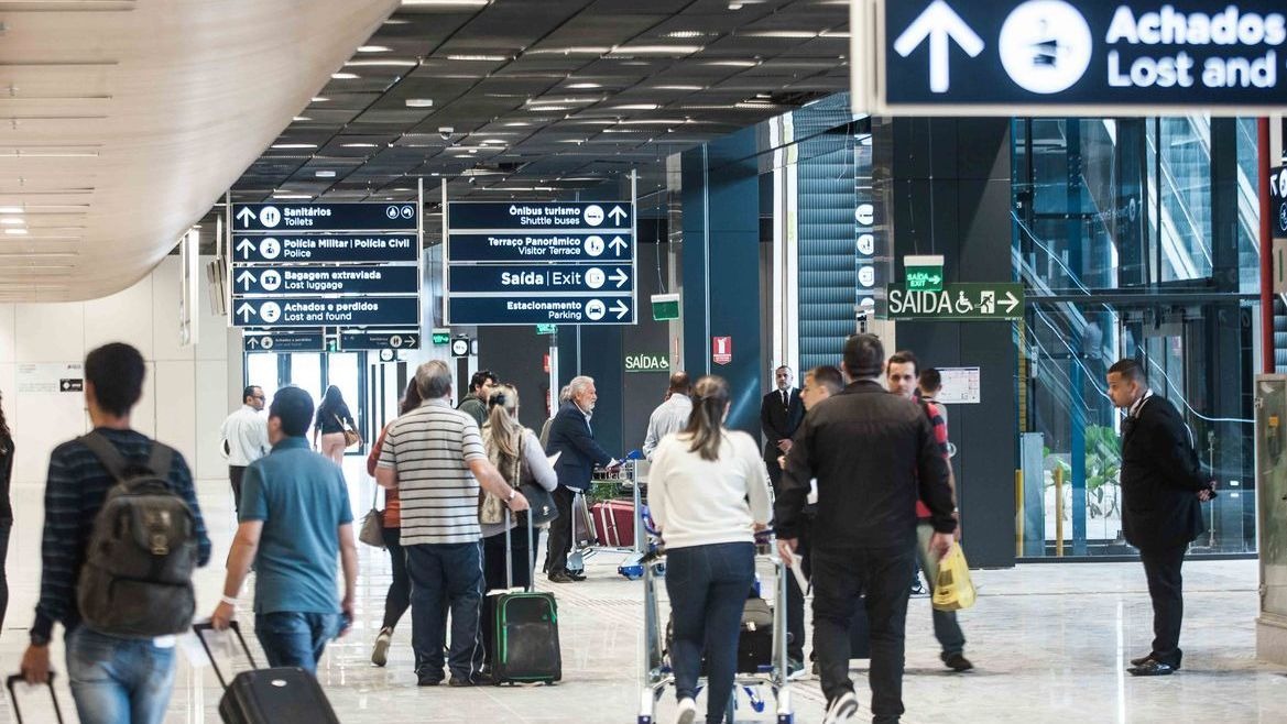 Operador de aeroporto que barrou envio de carga milionária de cocaína foi morto por facção criminosa