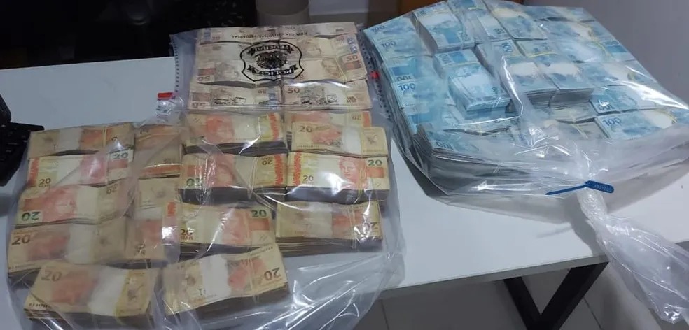 PF apreende R$ 1 milhão em espécie com empresário em Fortaleza e investiga lavagem de dinheiro