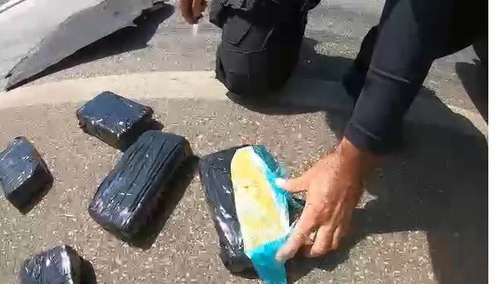 Polícia prende em flagrante homem com cinco kg de crack em rodovia no Cariri, no Ceará