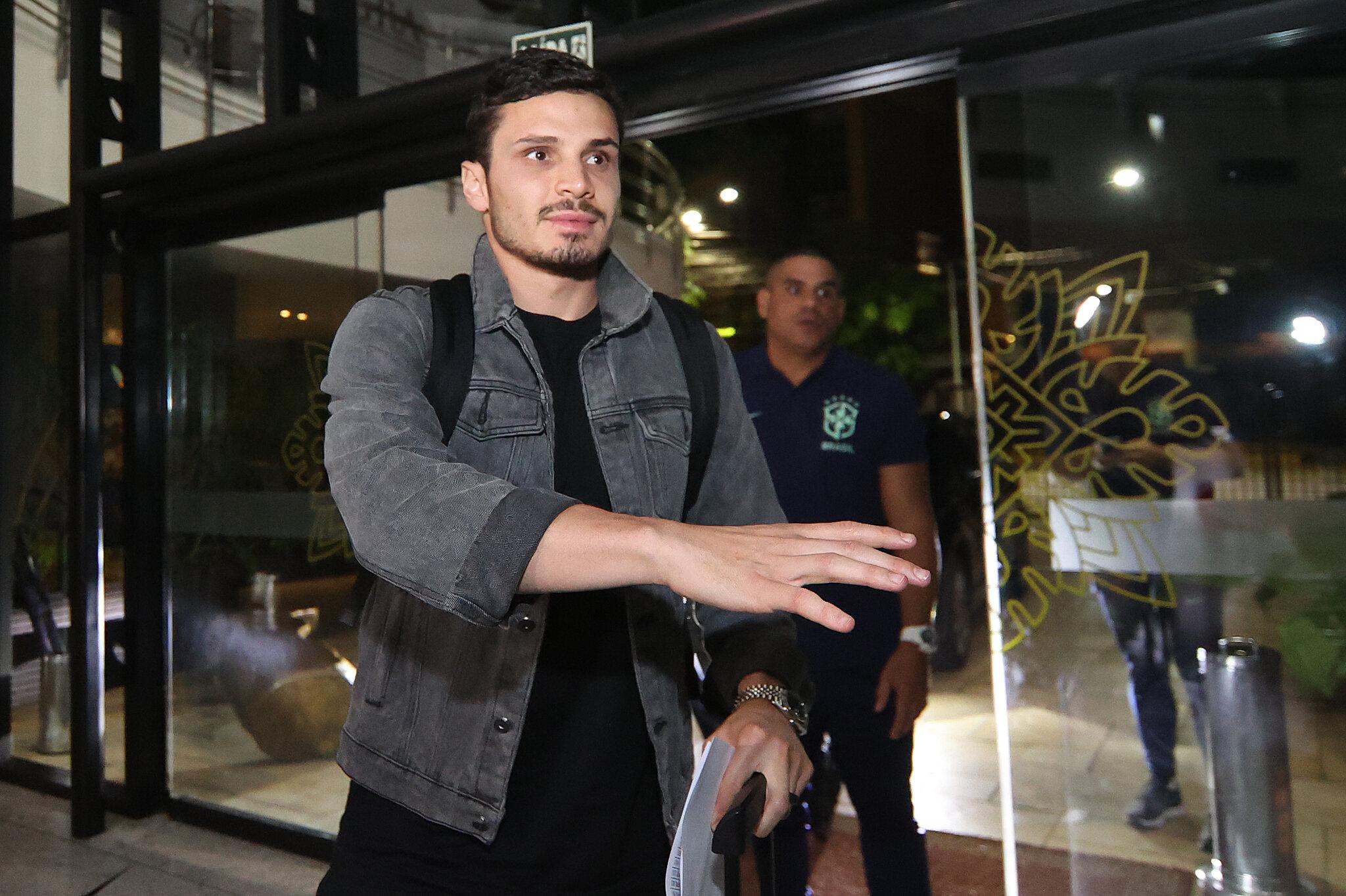 Seleção brasileira se apresenta em Belém e vai iniciar preparação para eliminatórias da Copa; Veja