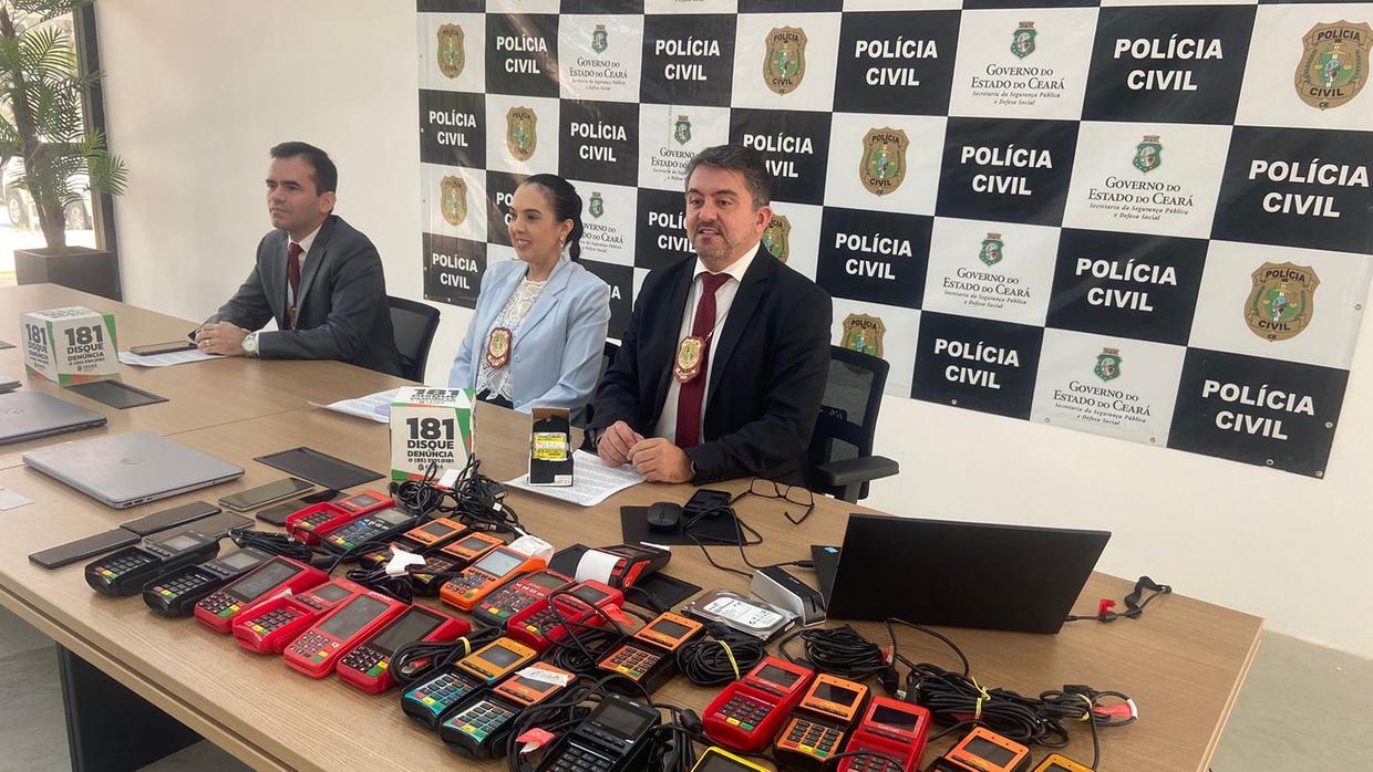 Dupla de SP presa em hotel de luxo em Fortaleza comprava milhares de dados de cartões na internet
