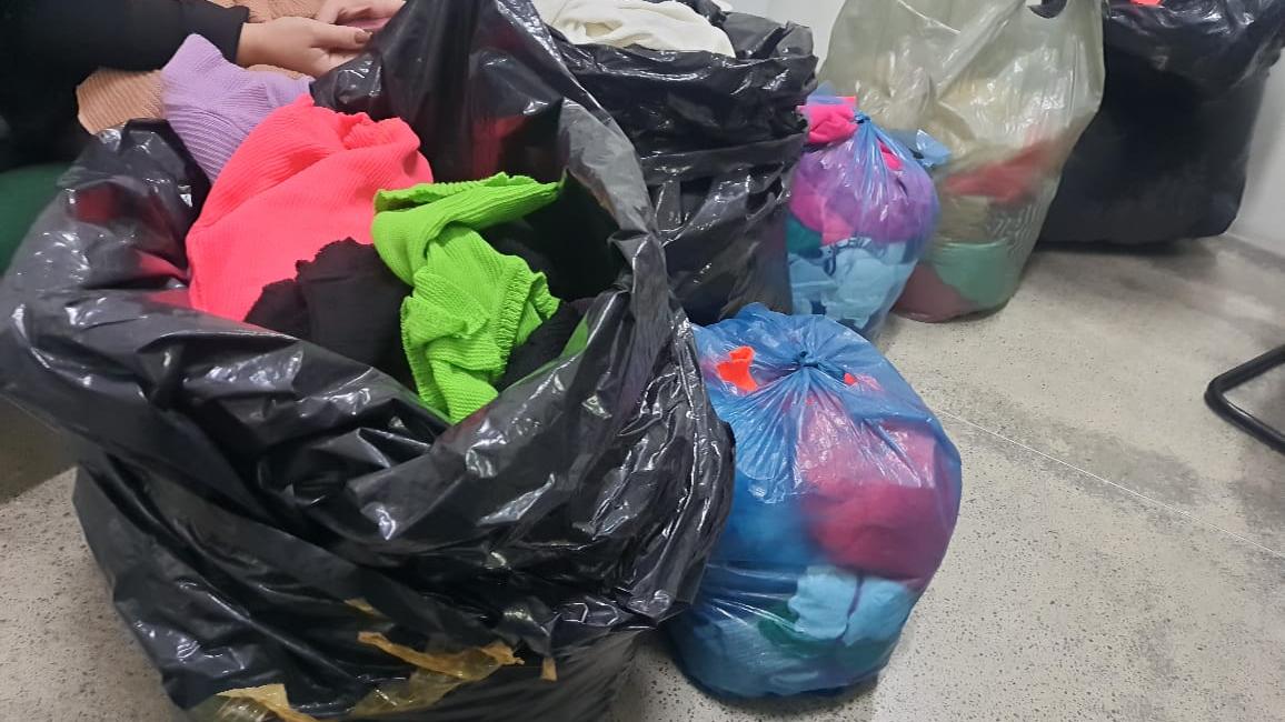 Homens são presos com 457 peças de roupas de ‘origem duvidosa’ no Centro de Fortaleza