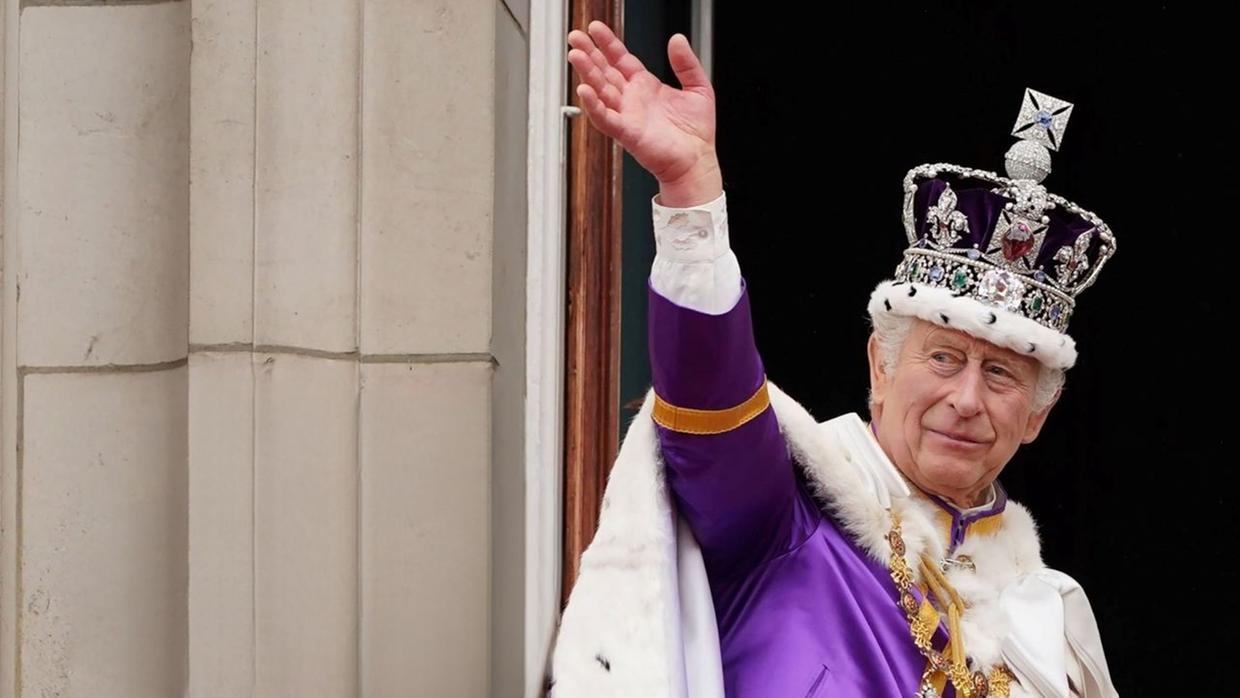 Estado de saúde do rei Charles III é preocupante, diz site