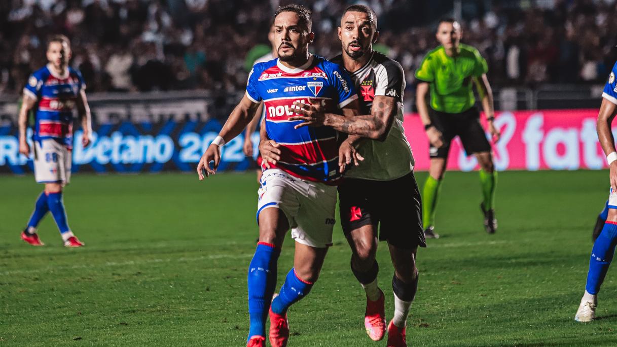 Fortaleza perde para o Vasco por 2 a 0 em São Januário e vê sequência positiva quebrada na Série A