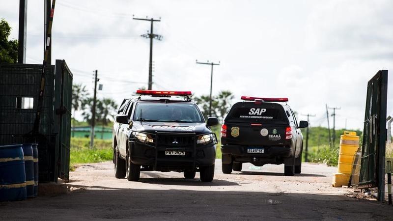 Detentos usam roupas femininas e tentam fugir de unidade prisional em Itaitinga (CE)