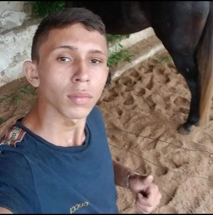 Jovem de Crateús está desaparecido