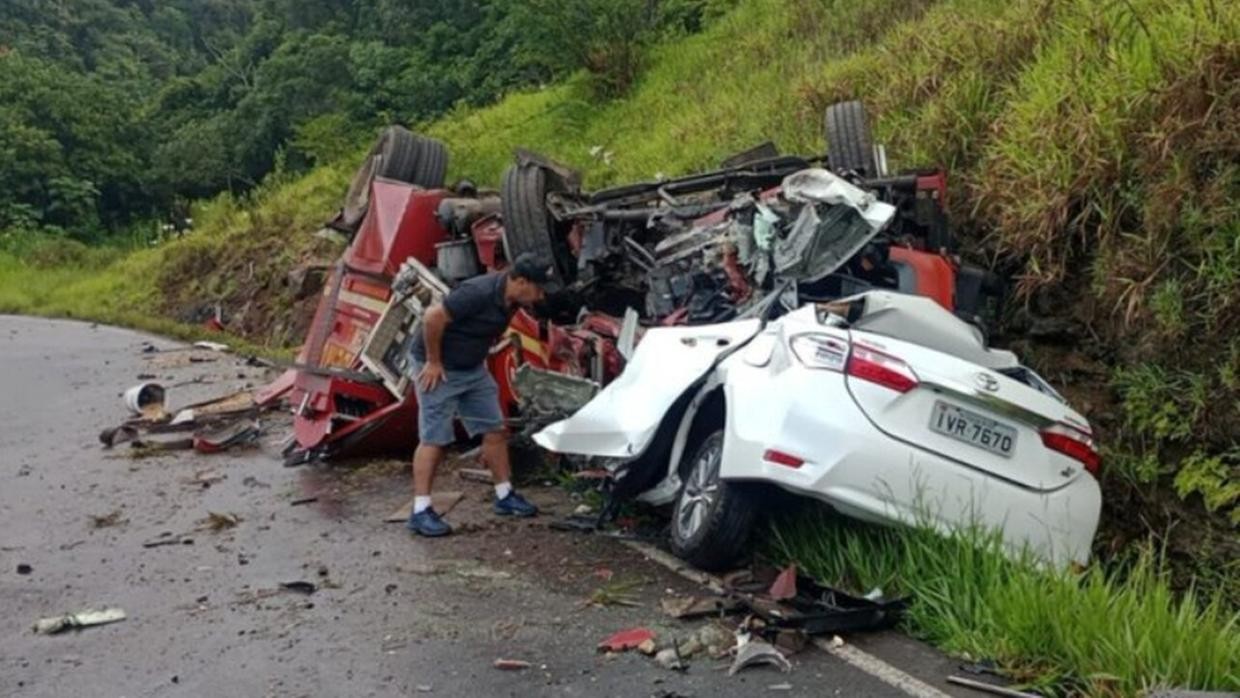 Acidente com carro e caminhão dos bombeiros deixa cinco pessoas mortas no RS; saiba quem são as vítimas