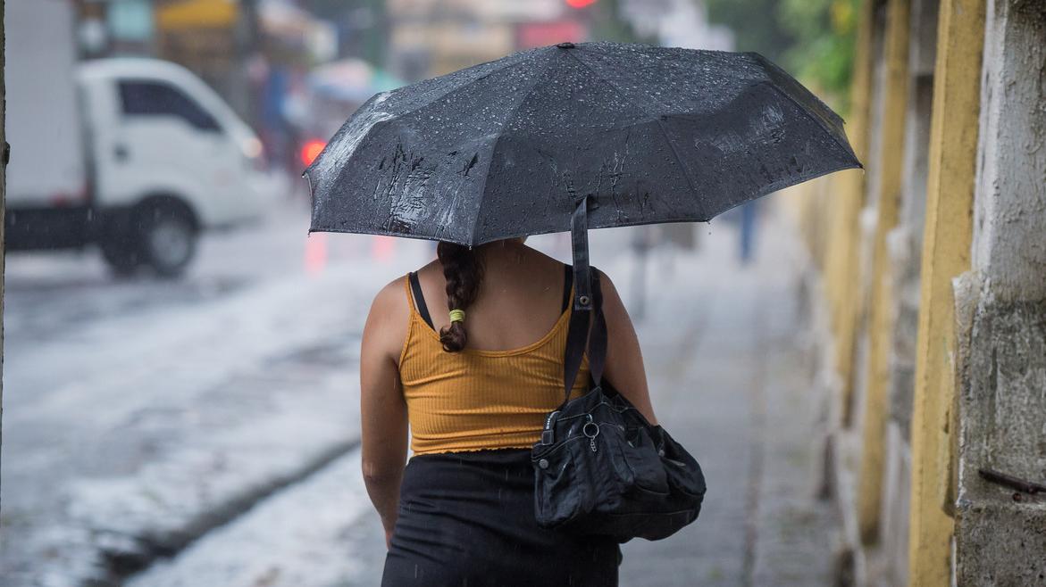 Chuvas são registradas em pelo menos 120 municípios cearenses; veja previsão