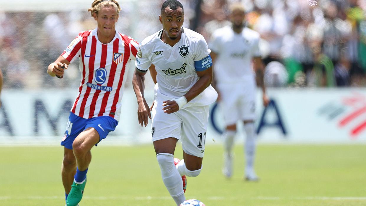 Botafogo é superado por Atlético de Madrid por 1 a 0 mas se classifica em grupo da morte