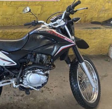 Moto é tomada de assalto na Zona Rural de Boa Viagem