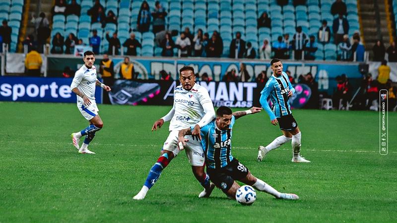 Fora de casa, Fortaleza perde para o Grêmio e segue no Z-4 do Brasileirão