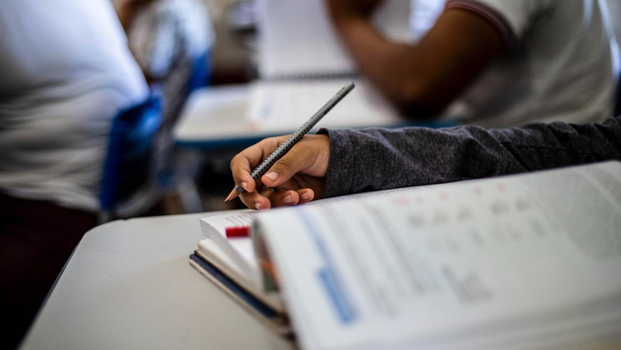 Com psicólogos e reforço policial, como será volta às aulas após ataque em escola de Sobral