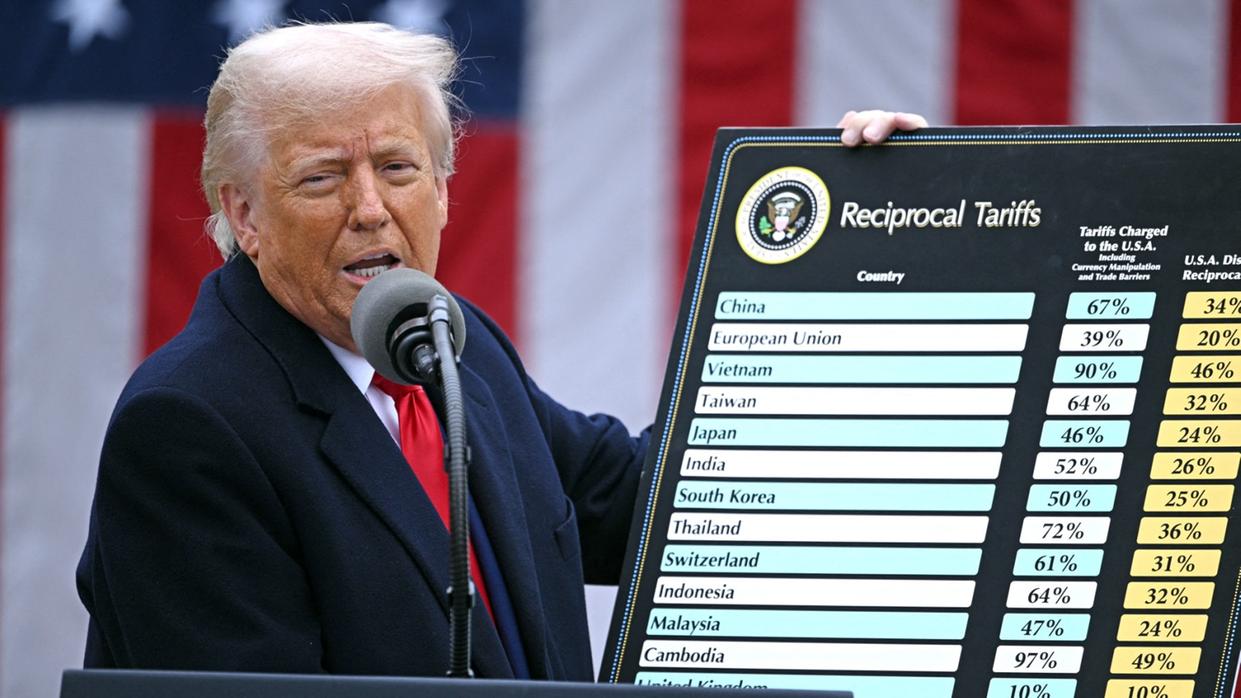 ‘Tarifaço’ de Trump começa a ser julgado pela Suprema Corte nos EUA