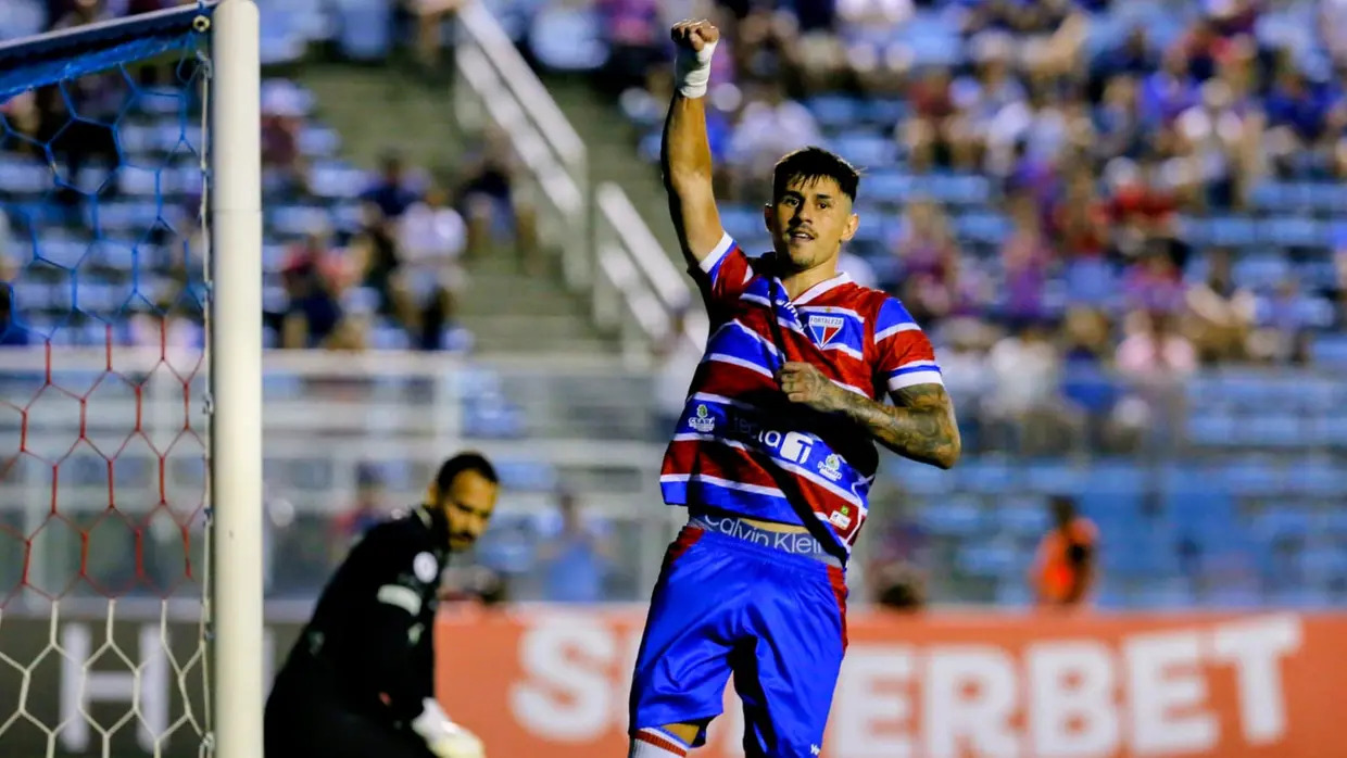 FUTEBOL – Em jogo morno, Fortaleza vence Floresta em estreia na 2ª Fase do Cearense