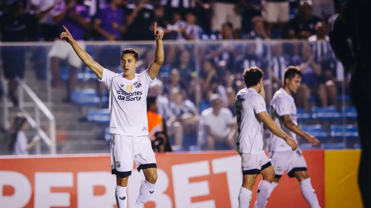 FUTEBOL – Ceará goleia Horizonte no PV e garante vaga na semifinal do Campeonato Cearense