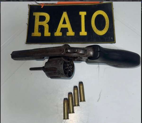 POLÍCIA – CPRaio prende homem com revólver após disparo em Boa Viagem