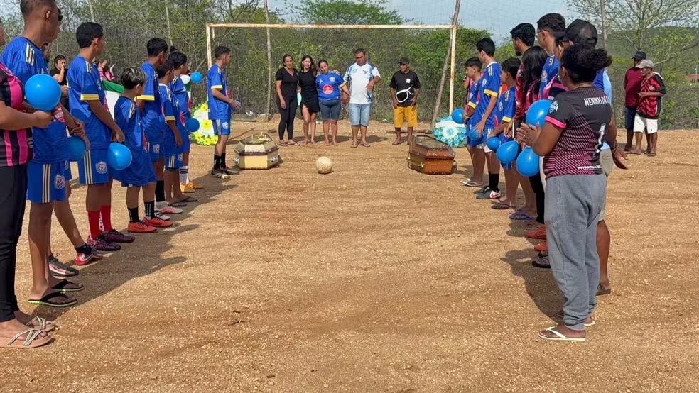 ACIDENTE – Estudantes morrem em acidente de moto quando voltavam da escola no interior do Ceará