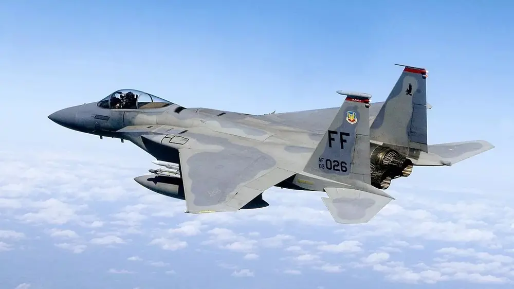 GUERRA – Piloto americano de jato derrubado pelo Irã é resgatado após operação especial, confirma Trump