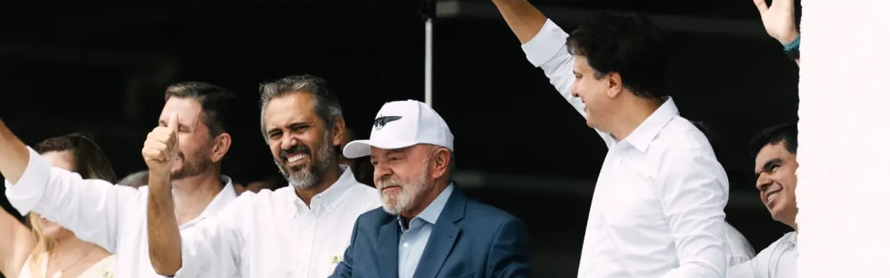 ELEIÇÕES – No Ceará, Lula diz que candidato é Elmano, critica Ciro e fala em Luzianne e Guimarães