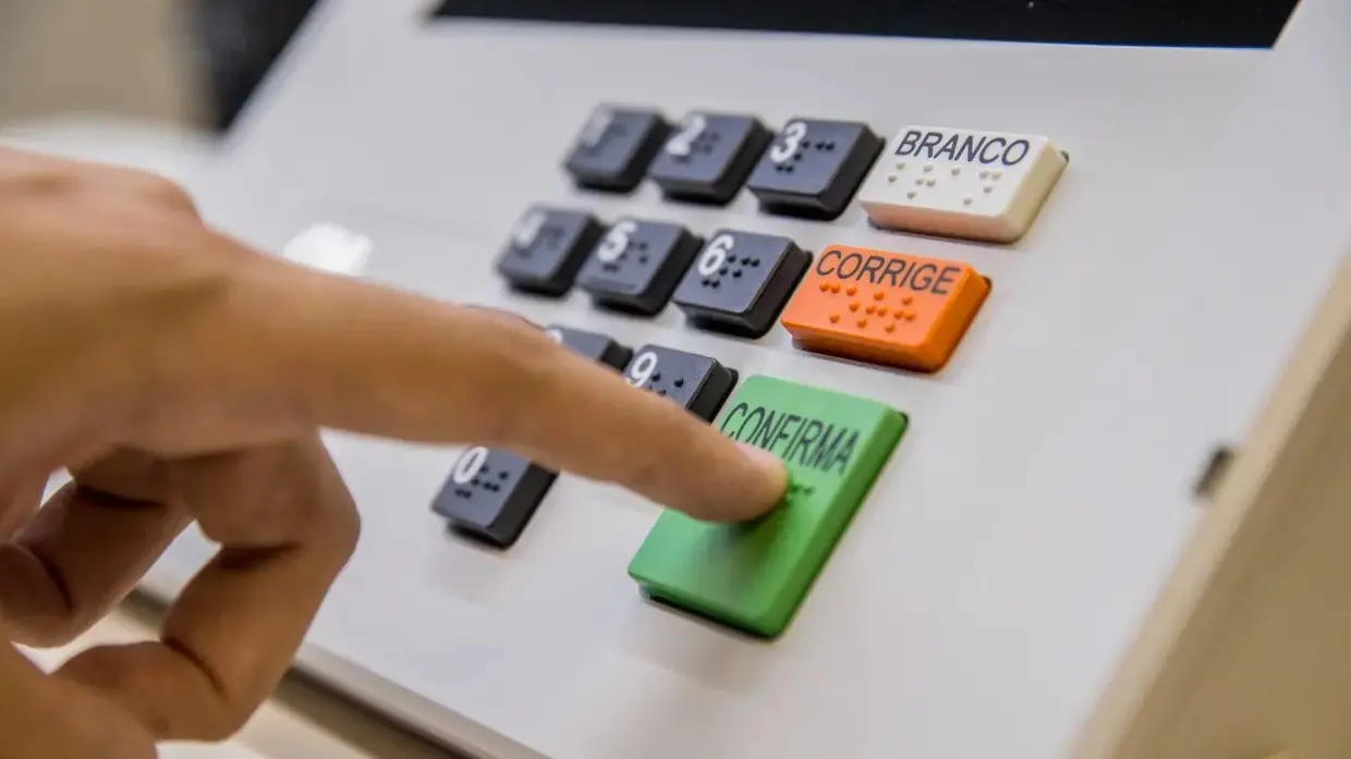 ELEIÇÕES – Quaest divulga primeira rodada de pesquisa para Governo do Ceará e Senado Federal