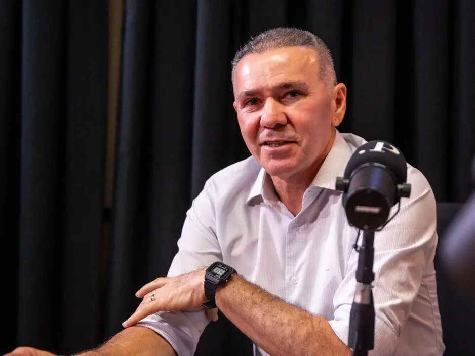 ELEIÇÕES 2026 – Pastor Alcides diz que PL já definiu pré-candidatura ao Senado; Priscila Costa rebate deputado