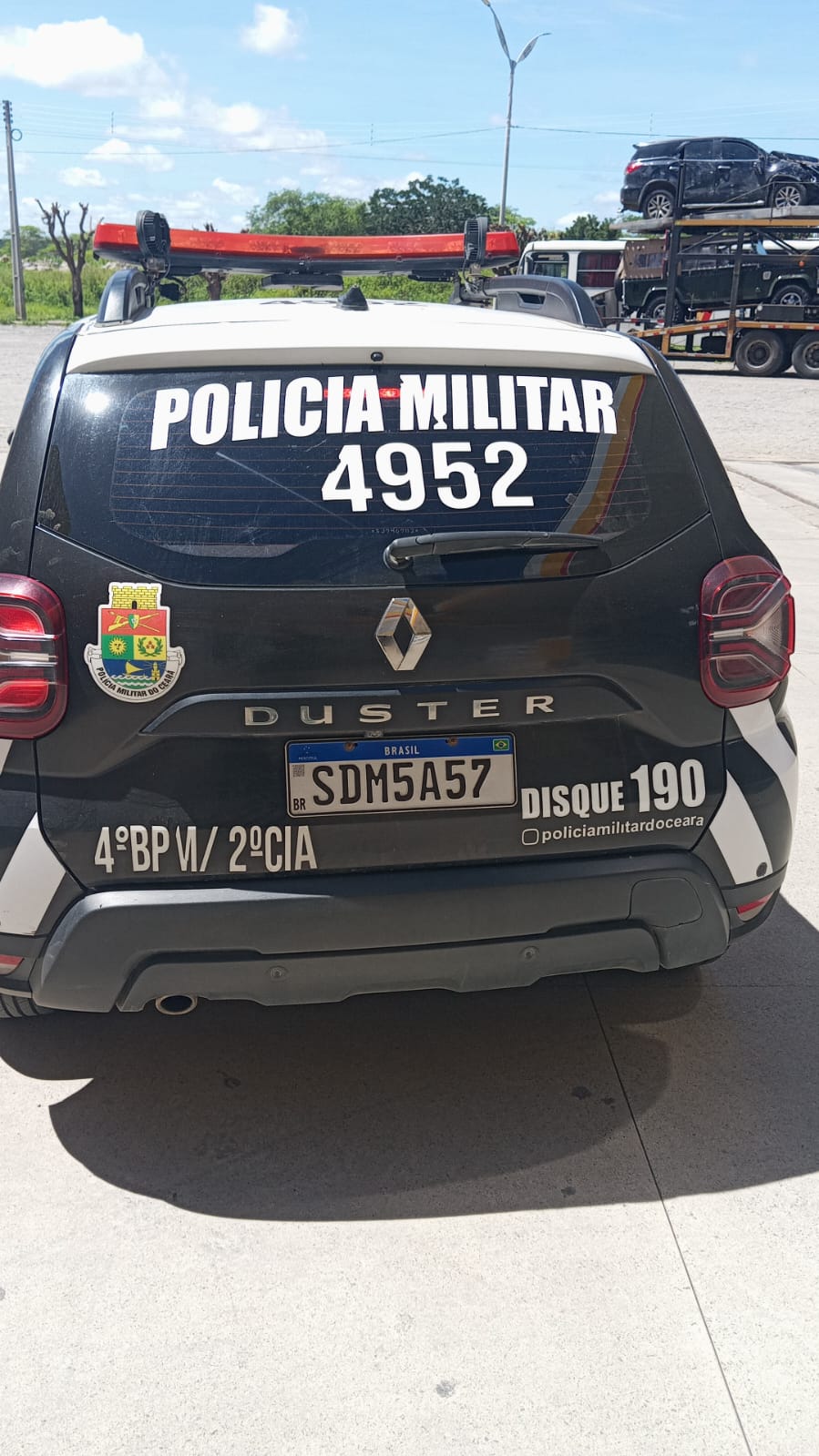 POLÍCIA – Homem é preso por cumprimento de mandado de prisão