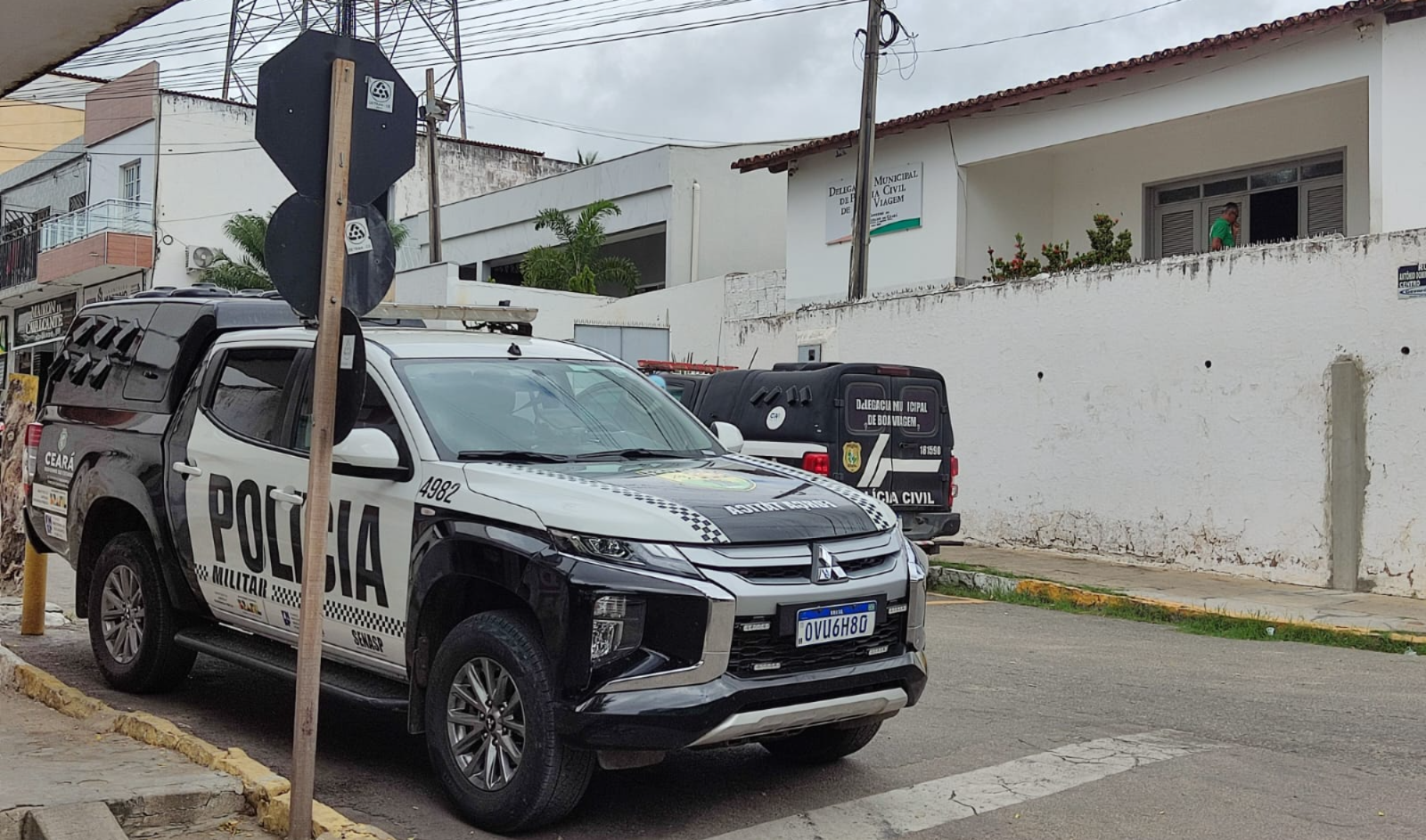POLÍCIA – Desentendimento familiar termina com tio e sobrinho feridos