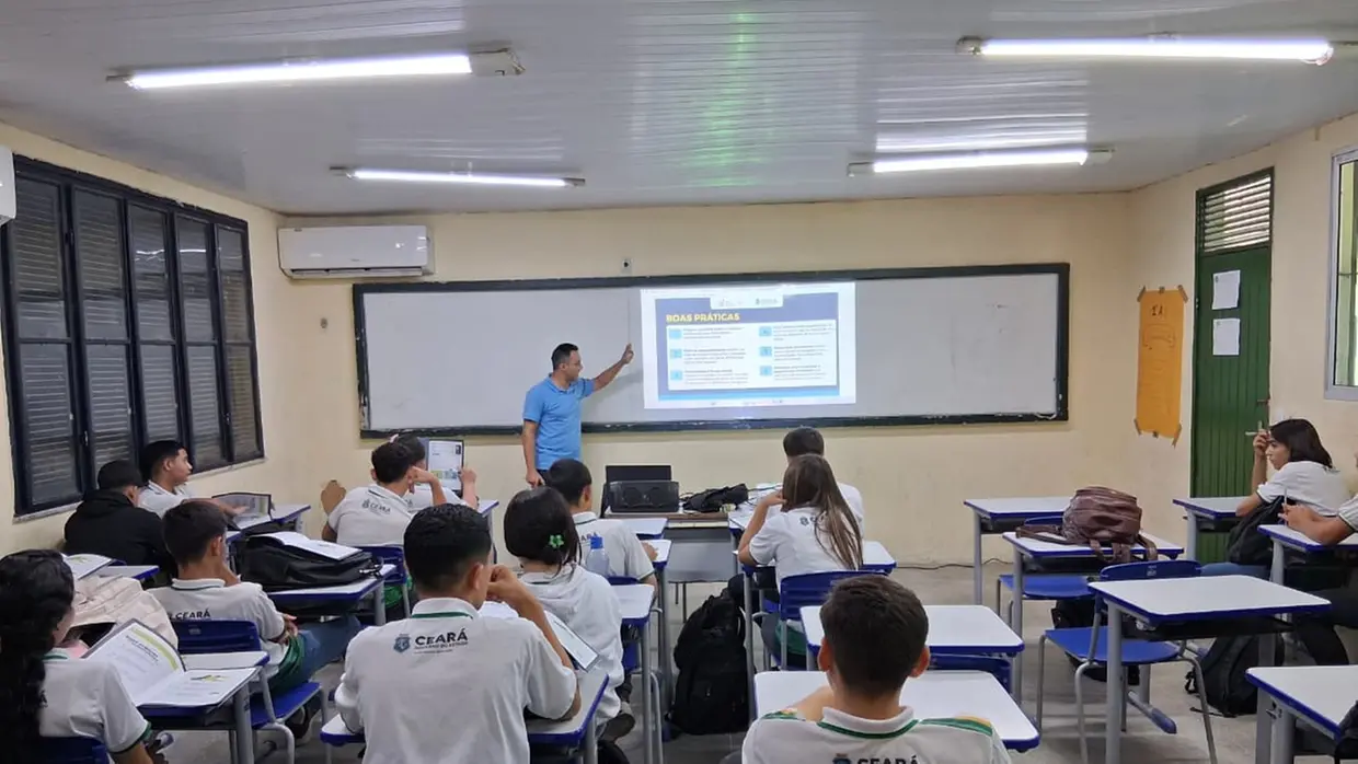 EDUCAÇÃO – Junior Achievement Ceará apresenta programa de orientação de carreira à Seduc