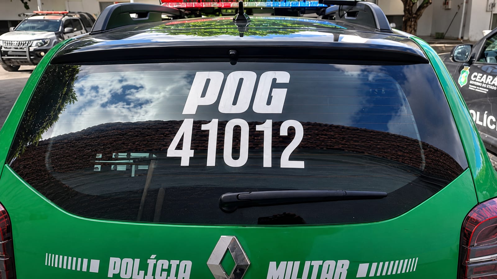 POLÍCIA – Homem é agredido e alvo de disparos de arma de fogo em Boa Viagem