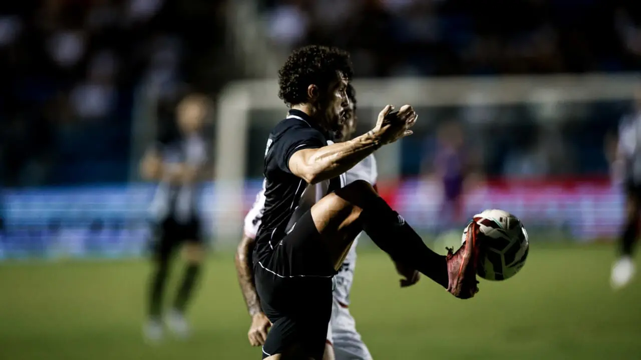 FUTEBOL – Ceará perde para o Botafogo-SP e segue próximo ao Z4 da Série B