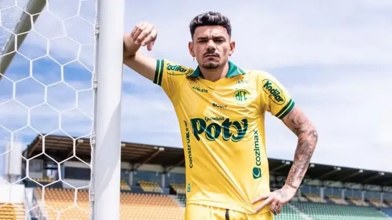 FUTEBOL – Fortaleza negocia contratação de atacante Tiquinho Soares, do Mirassol