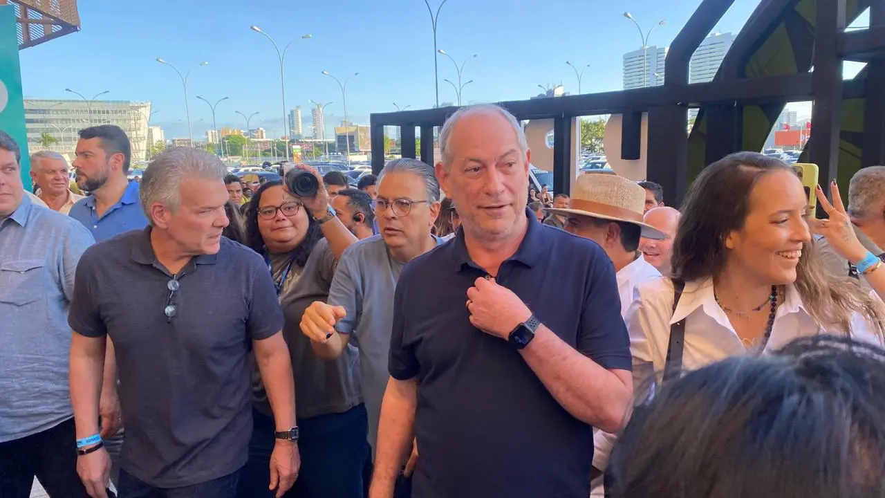 ELEIÇÕES 2026 – ‘Não vi e não vou ver’, diz Ciro sobre vídeo de Michelle Bolsonaro