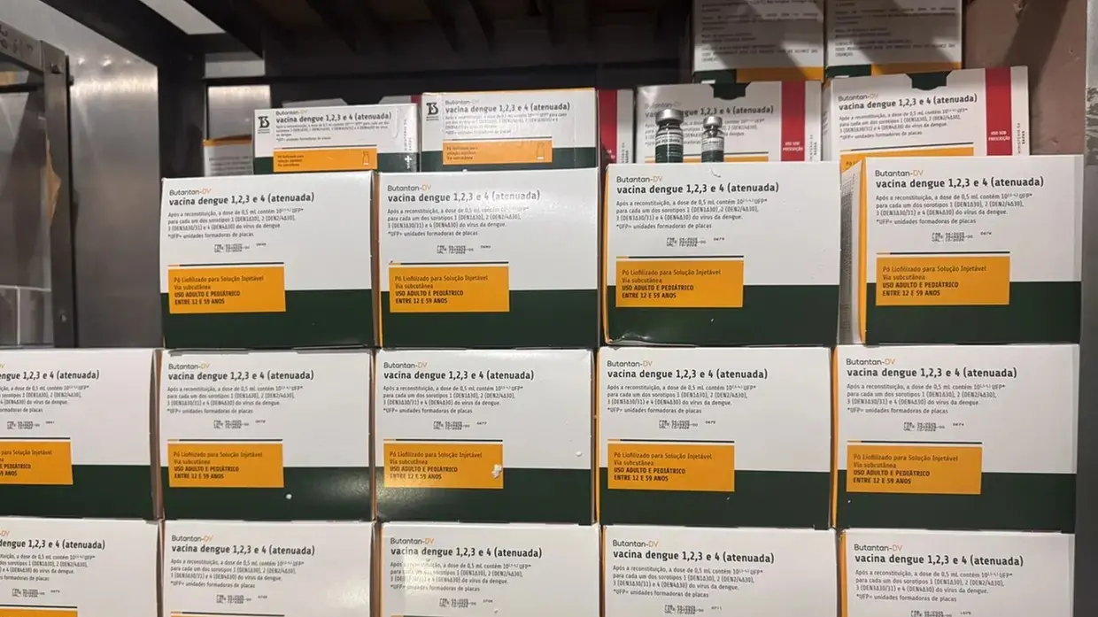 SAÚDE – Vacina contra a dengue produzida pelo Butantan será suspensa após casos de reações severas