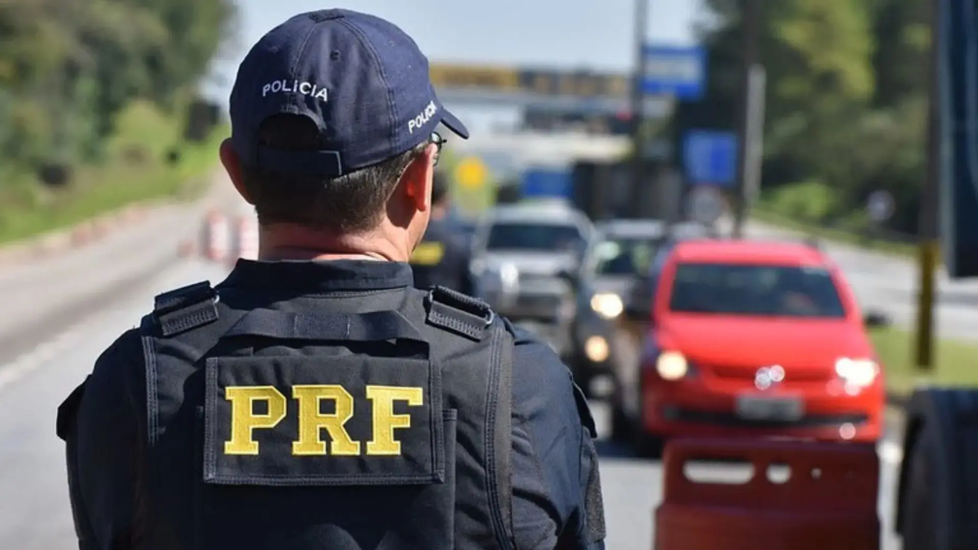 SEGURANÇA – Grave acidente na BR-020 deixa dois mortos e quatro feridos em Canindé; criança de 2 anos é resgatada
