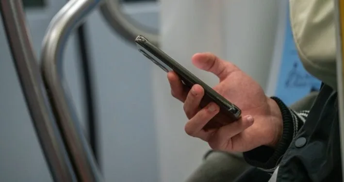 REGIONAL – Empresário tem R$ 247 mil retirados da conta após furto de celular em Fortaleza