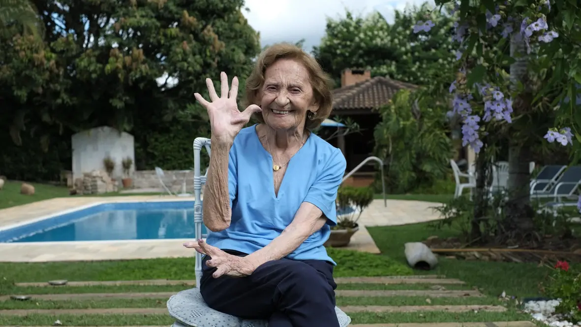 FAMOSOS – Atriz Laura Cardoso morre aos 98 anos