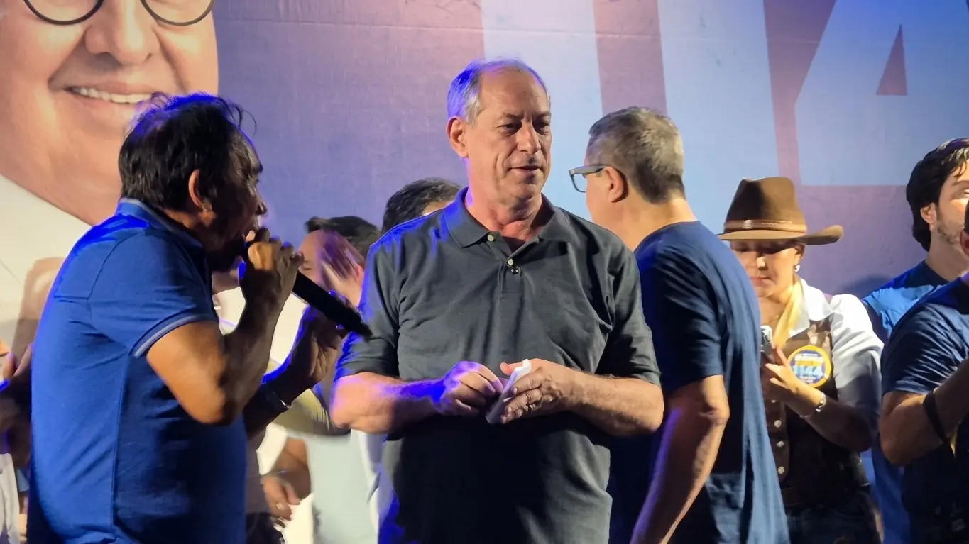 ELEIÇÕES 2026 – Ciro diz que disputou com Bolsonaro e Lula: ‘Querem distrair a população’ no Ceará