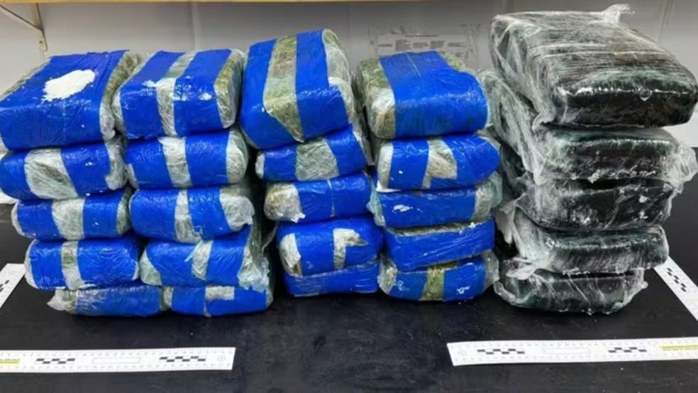 POLÍCIA – Passageira é presa pela PF ao desembarcar no aeroporto de Fortaleza com 34,6 kg de maconha nas malas