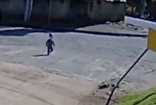 NACIONAL – Bebê de 1 ano e 6 meses foge da creche e caminha sozinho até trabalho da mãe em SC