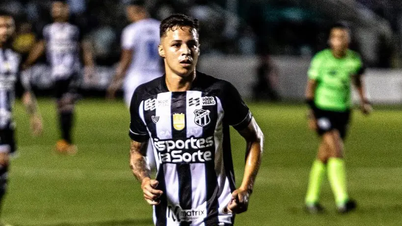 FUTEBOL – Lateral do Avaí acusa meia do Ceará de racismo; confira nota oficial dos clubes