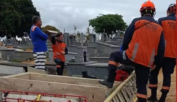 FATALIDADE – Filho morre ao cair dentro do túmulo do próprio pai em cemitério de Linhares, no ES